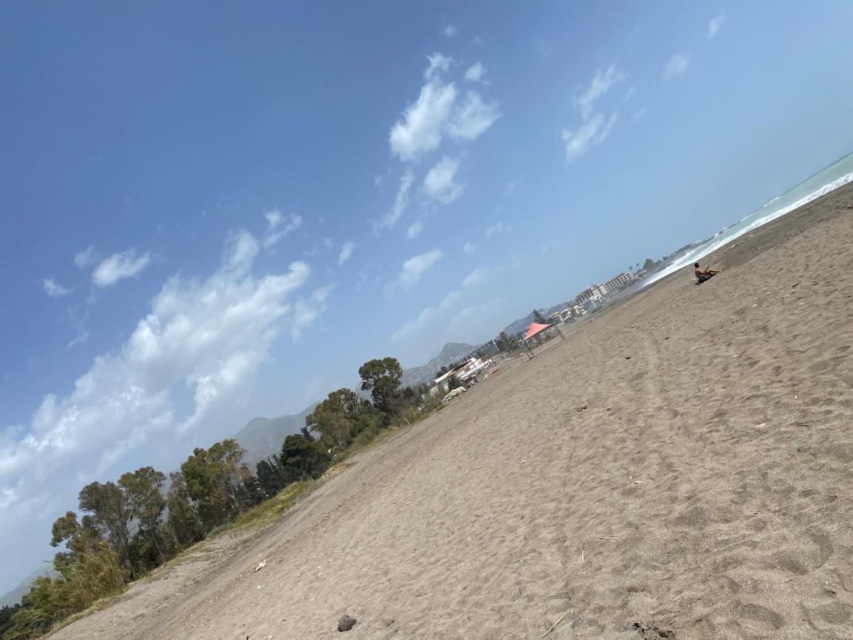 Naxos Beach Apartment جيارديني ناكسوس المظهر الخارجي الصورة
