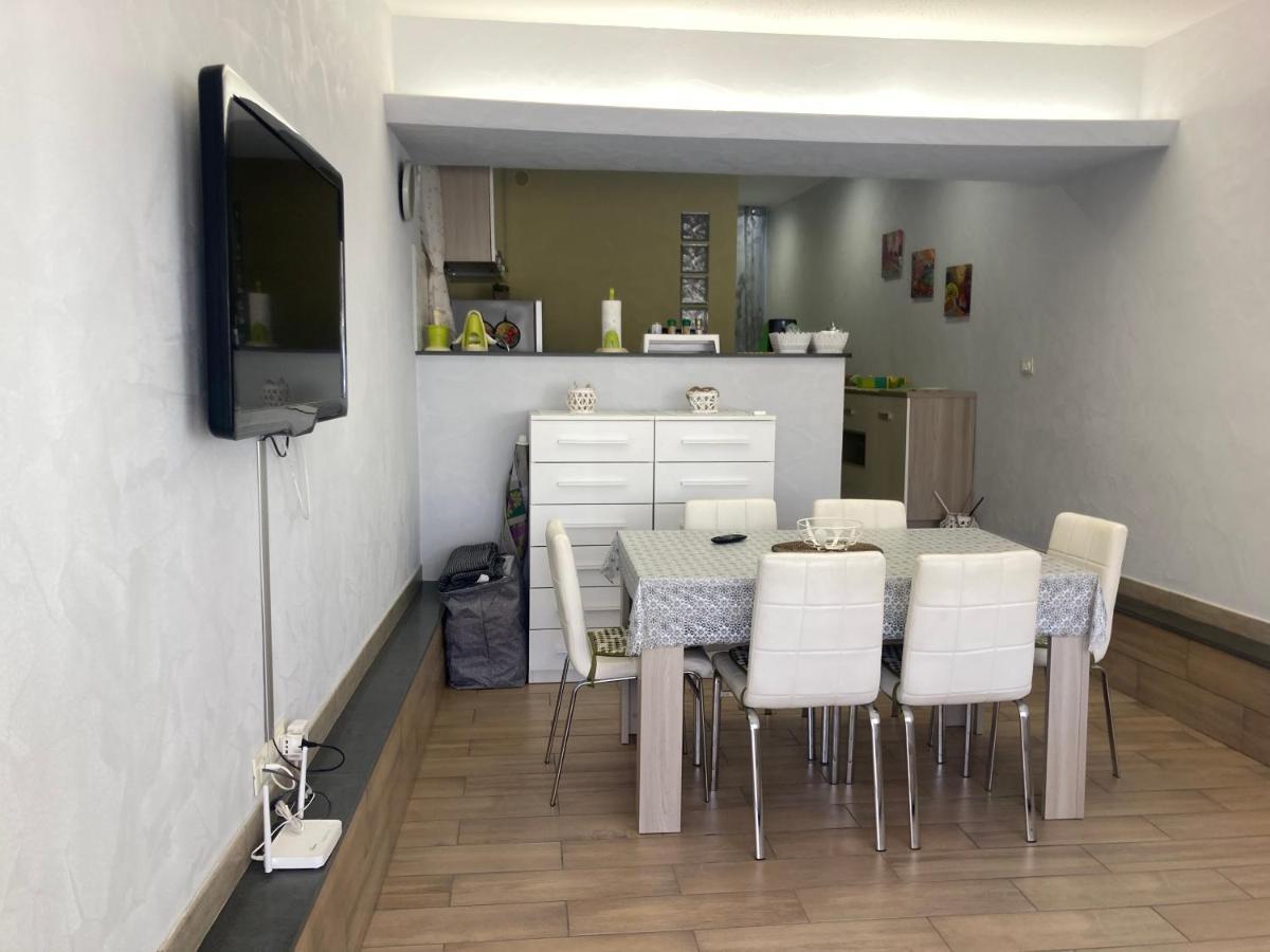 Naxos Beach Apartment جيارديني ناكسوس المظهر الخارجي الصورة